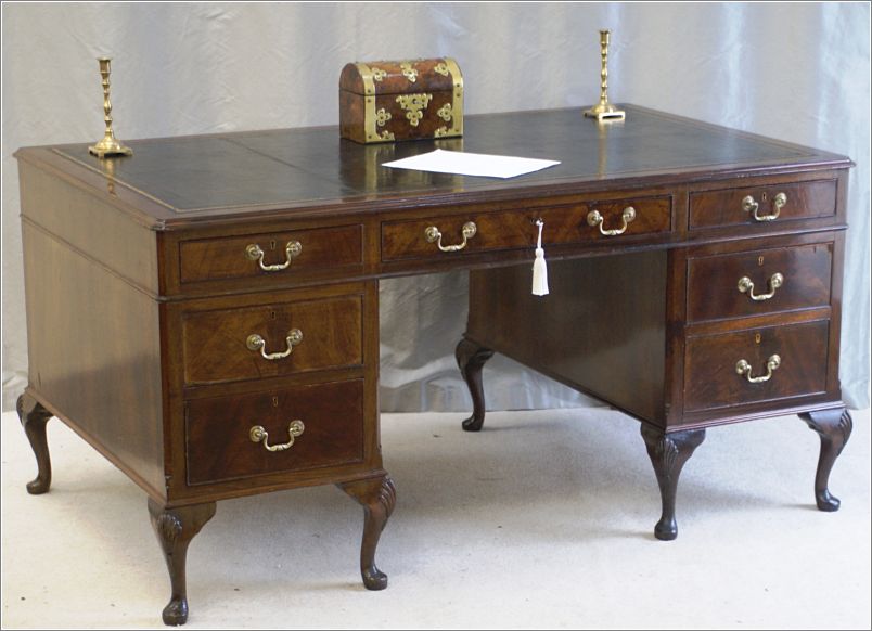 2051 Antique Mahogany Pedestal Desk Chippendale Style (5)